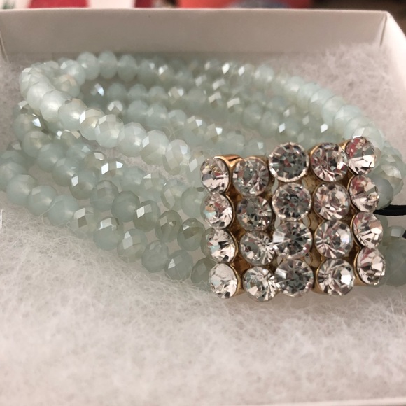 Statement bracelet - Picture 2 of 3